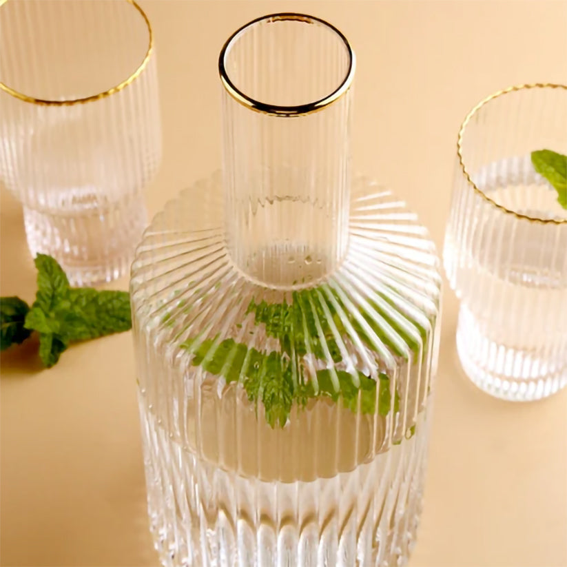 Retro Ripple Glass Carafe