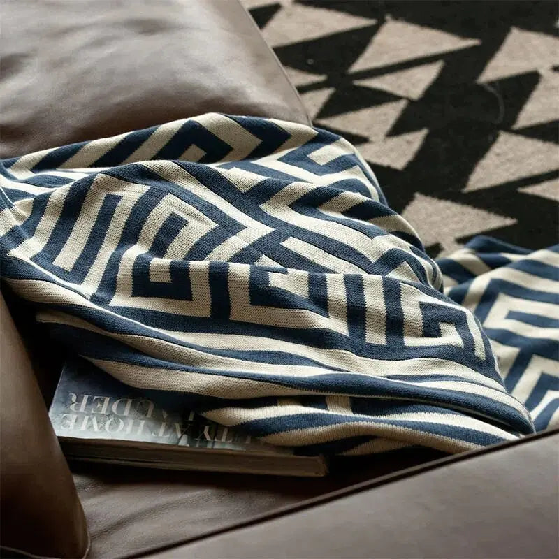 Knitted Throw