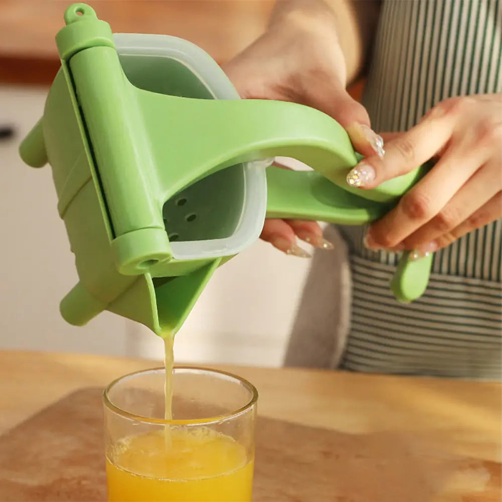 CitrusCrush Manual Juice Extractor
