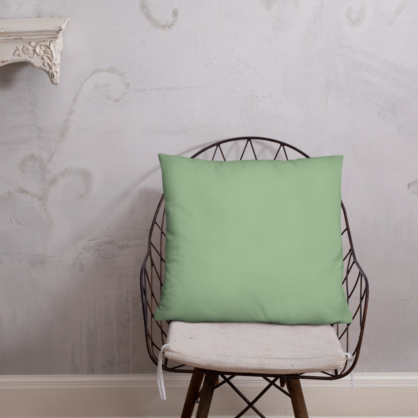 Verdant Oasis Cushion