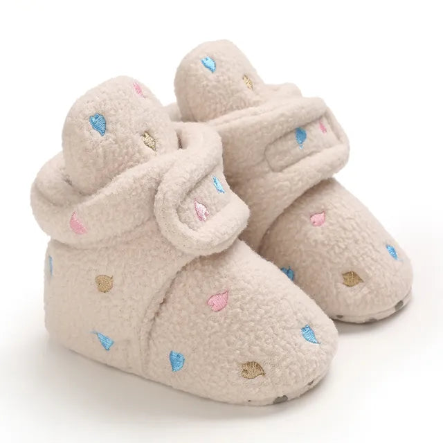 Cozy Toes Baby Booties, Hearts