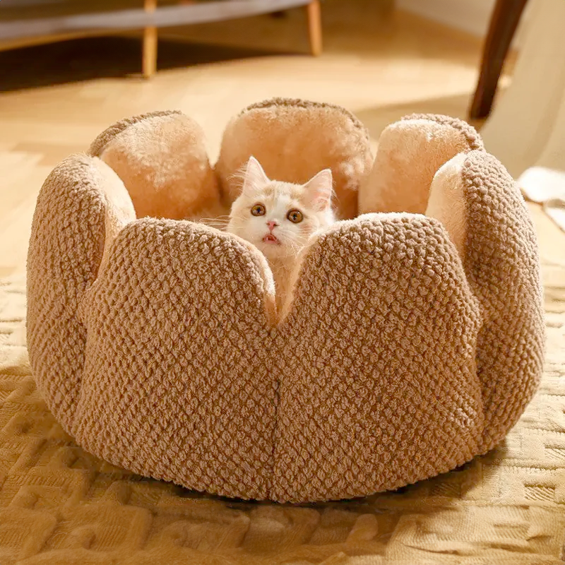 Cozy Cactus Nest Pet Bed