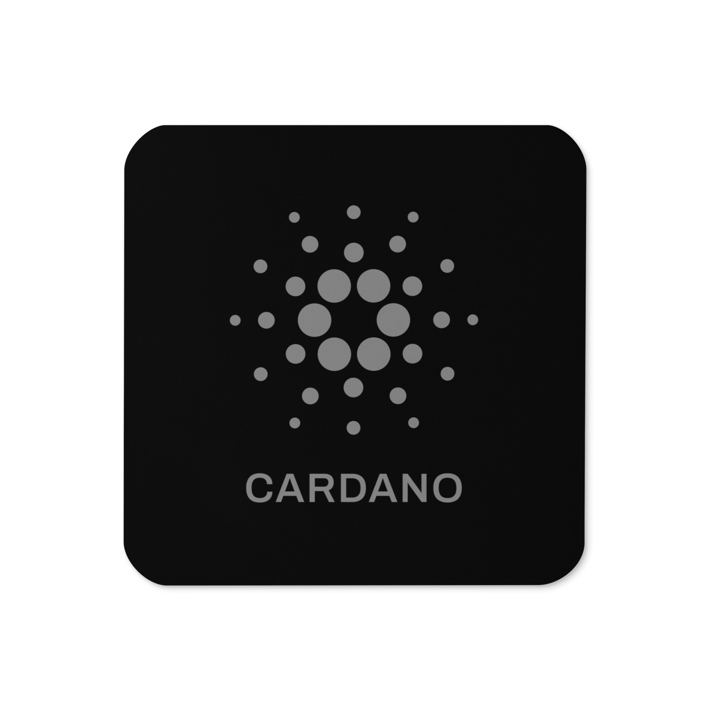 Schwarzer Untersetzer mit Korkrückseite – Cardano-Logo, gestapelt