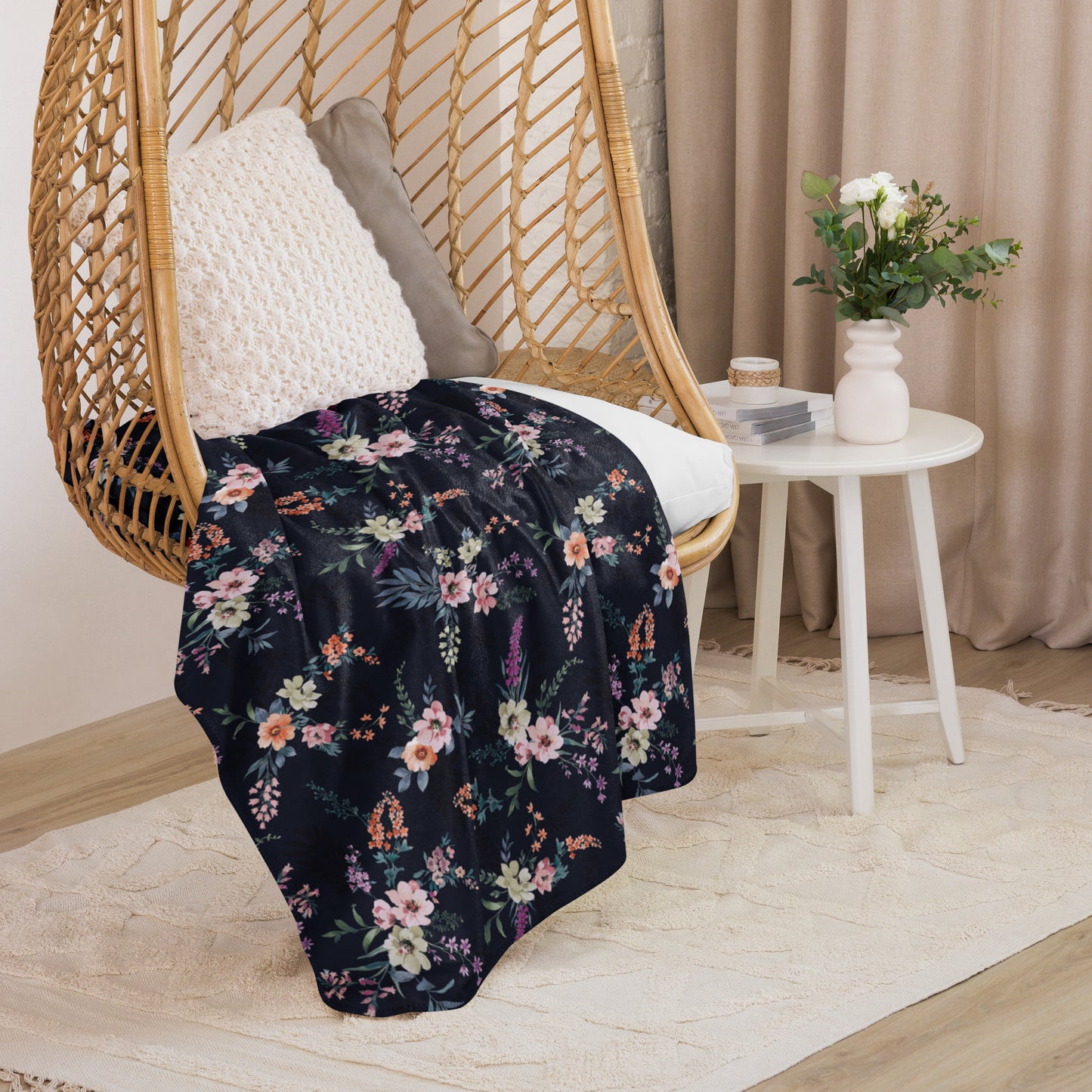 Sherpa blanket - Midnight Blooms