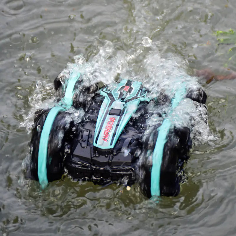 AquaRacer Amphibious Radio Controlled Stunt Car