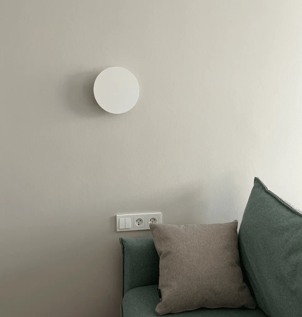 TouchSphere Wall Lamp