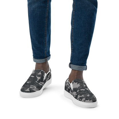 Men’s slip-on canvas shoes - Camo