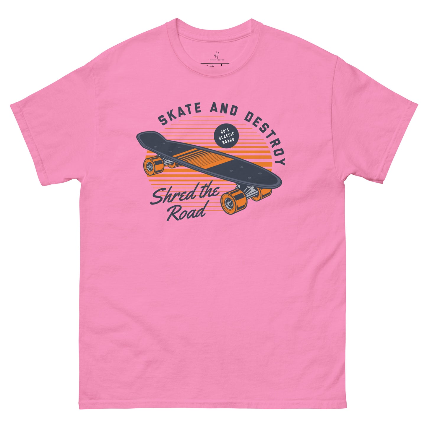 Klassisches T-Shirt für jeden Tag – Shred the Road