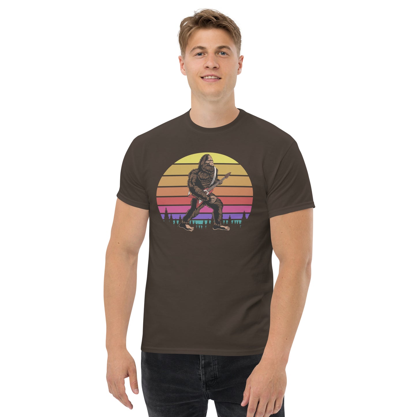 Klassisches T-Shirt für jeden Tag – Bigfoot Rock Star