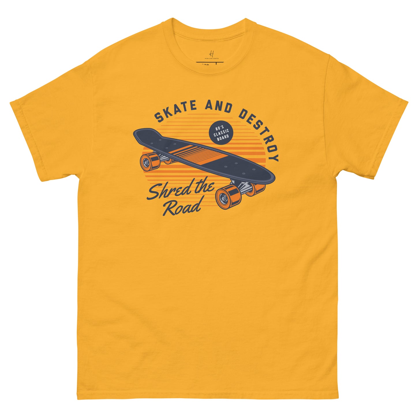 Klassisches T-Shirt für jeden Tag – Shred the Road