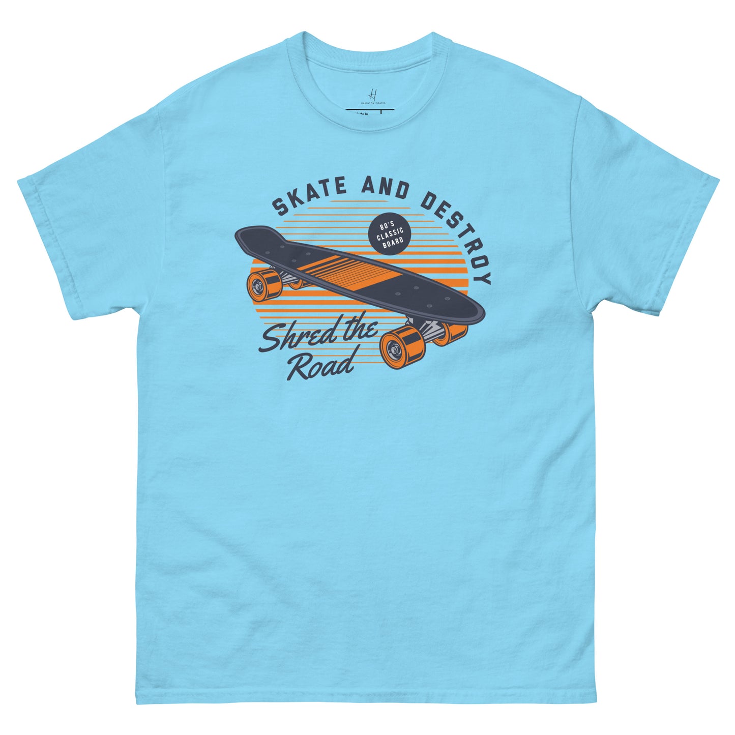 Klassisches T-Shirt für jeden Tag – Shred the Road